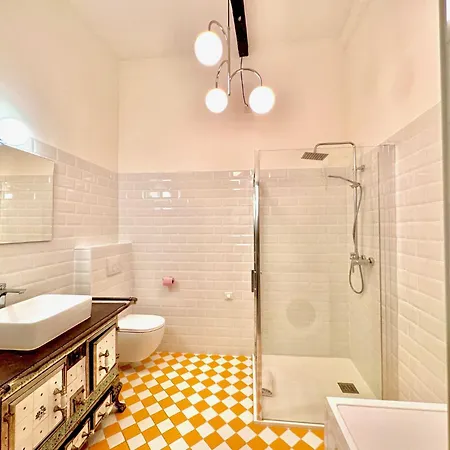 Appartement Riviera - Maison Du Chateau - Old Town - Promenade Des *